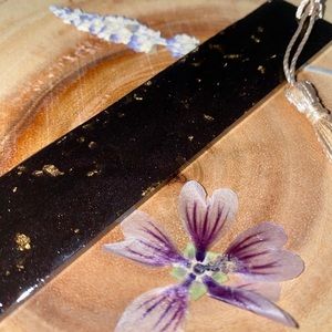 Black and gold bookmark